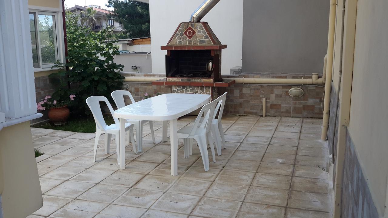 Irini Apartments Keramotí Exterior foto